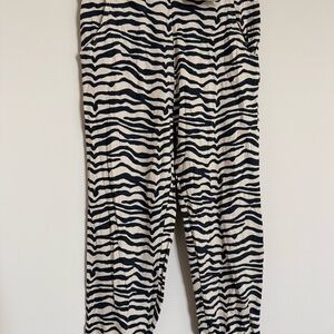 H&M Kids Zebra Print Jogger Pants Size 5-6Y
